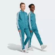 Aanbieding van Adicolor SST Trainingsbroek voor 31,5€ bij Adidas