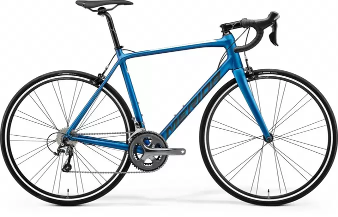 Aanbieding van Merida Scultura 300 Van 1 voor 1049€ bij Bike Totaal