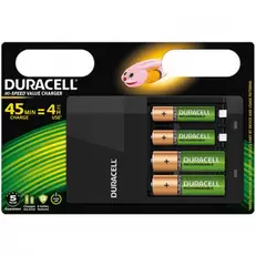 Aanbieding van Duracell CEF 14 oplader voor 15€ bij Blokker