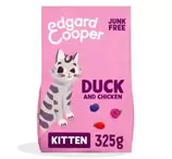 Aanbieding van Edgard & Cooper Brokjes - Kattenvoer - Eend - Kip - 325 gram voor 5,06€ bij Welkoop