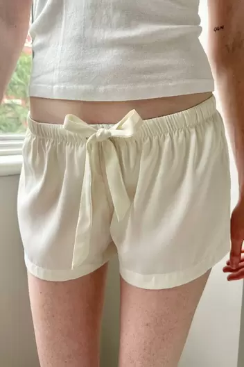 Aanbieding van Product Name:Willa Pajama Shorts voor 22€ bij Brandy Melville