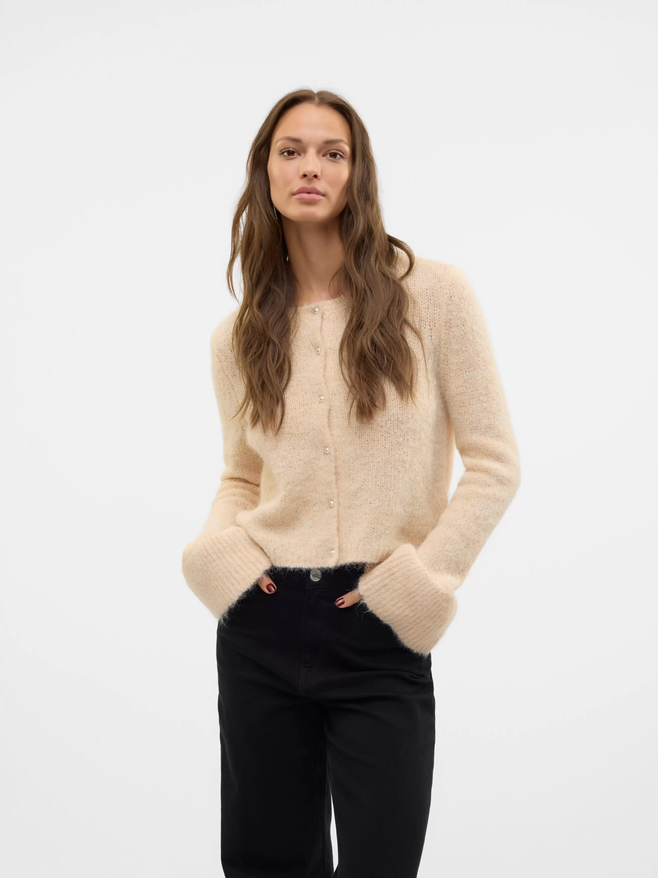 Aanbieding van VMLEAH Knit Cardigan voor 44,99€ bij Vero Moda