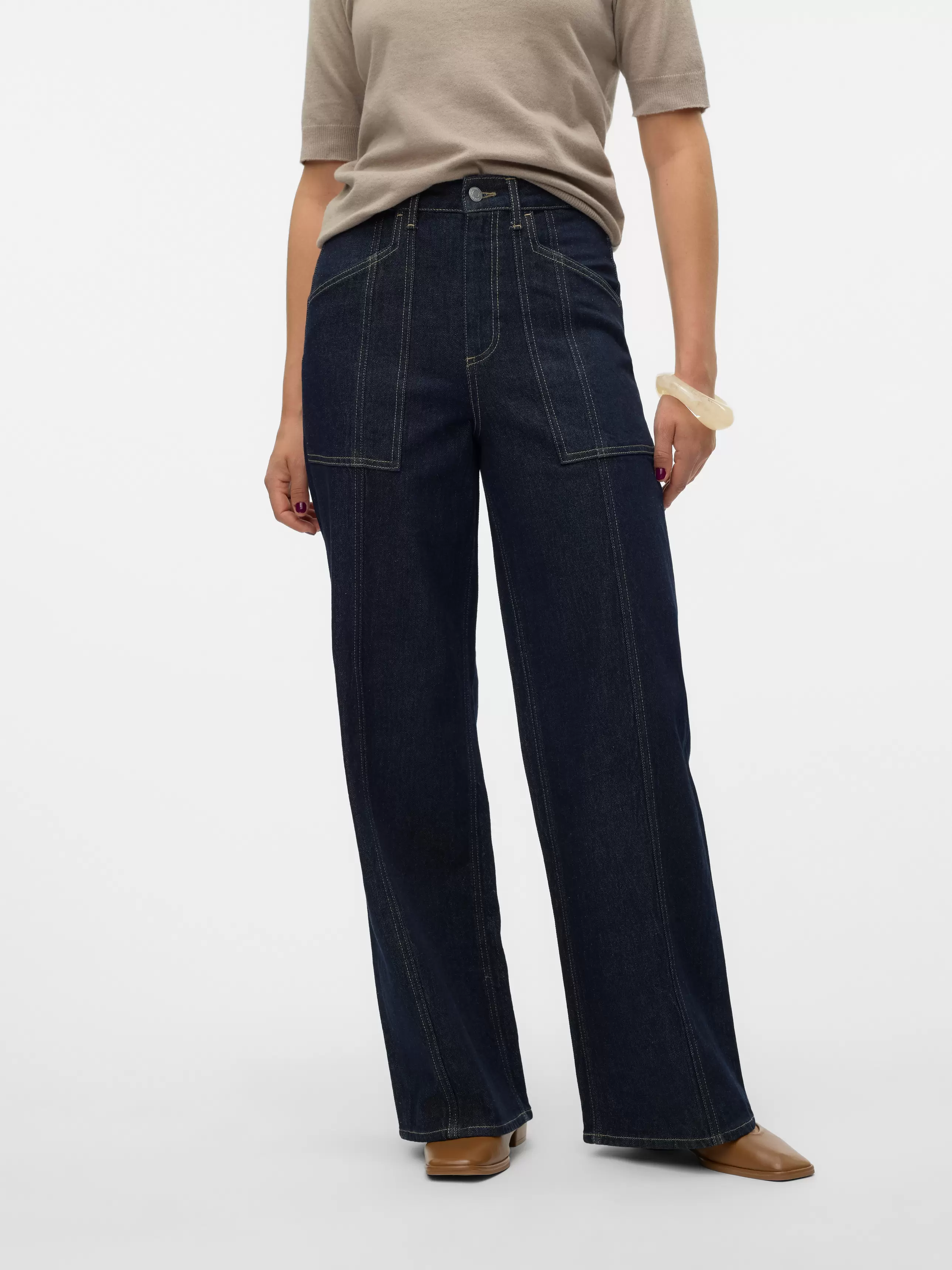 Aanbieding van VMKATHY Super high rise Wide Leg Fit Jeans voor 59,99€ bij Vero Moda