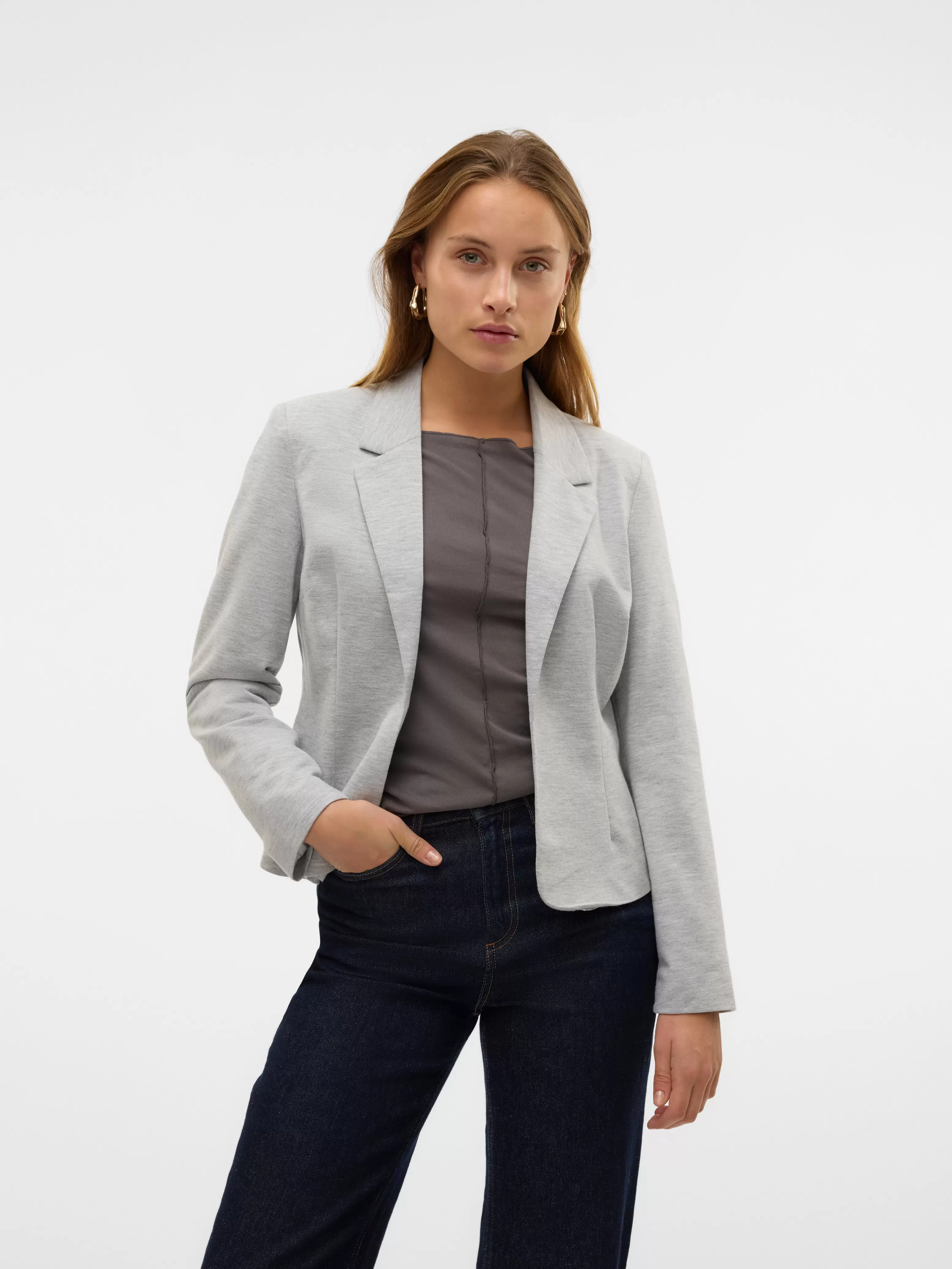 Aanbieding van VMHARUKI Blazer voor 39,99€ bij Vero Moda