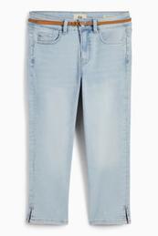 Aanbieding van Capri jeans met riem - mid waist voor 35,99€ bij C&A