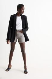 Aanbieding van Korte spijkerbroek - high waist - LYCRA® voor 25,99€ bij C&A