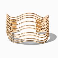 Aanbieding van Gold-tone Wave Cuff Bracelet voor 6€ bij Claire's