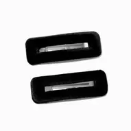 Aanbieding van Black Velvet Snap Hair Clips - 2 Pack voor 6,49€ bij Claire's