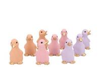 Aanbieding van Farm Pretty Pink Baby Ducks 7 x 6 x 10 cm voor 2,5€ bij Coppelmans