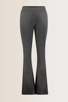 Aanbieding van Flared broek met lurex voor 119,95€ bij Expresso