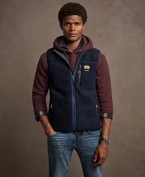 Aanbieding van Outdoor bodywarmer van fleece voor 94,99€ bij Superdry