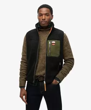 Aanbieding van Vintage retro fleece bodywarmer voor 94,99€ bij Superdry