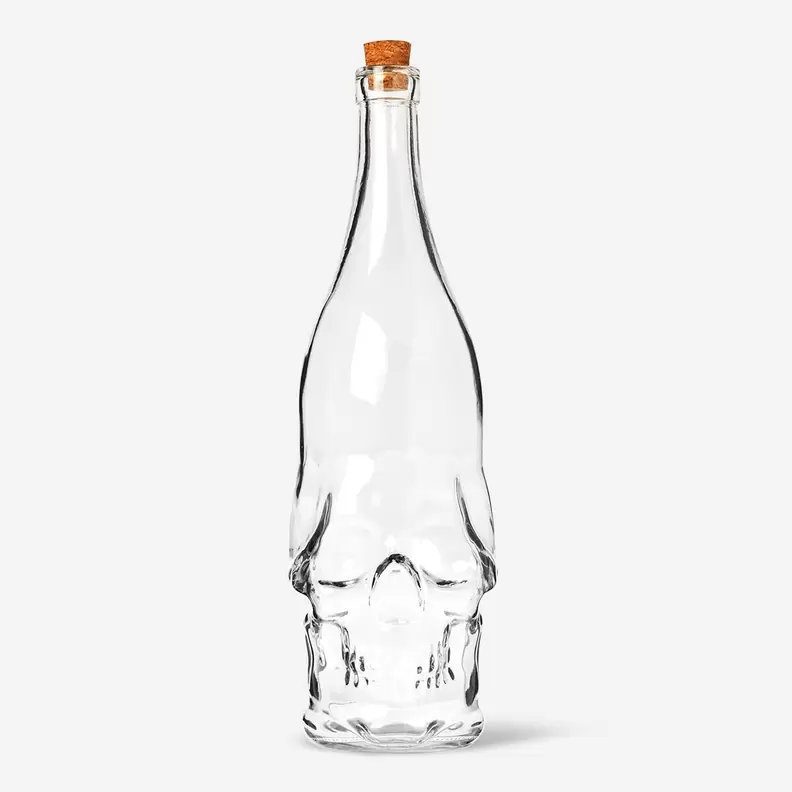 Aanbieding van Glazen fles in de vorm van een schedel - 970 ml voor 3€ bij Flying Tiger