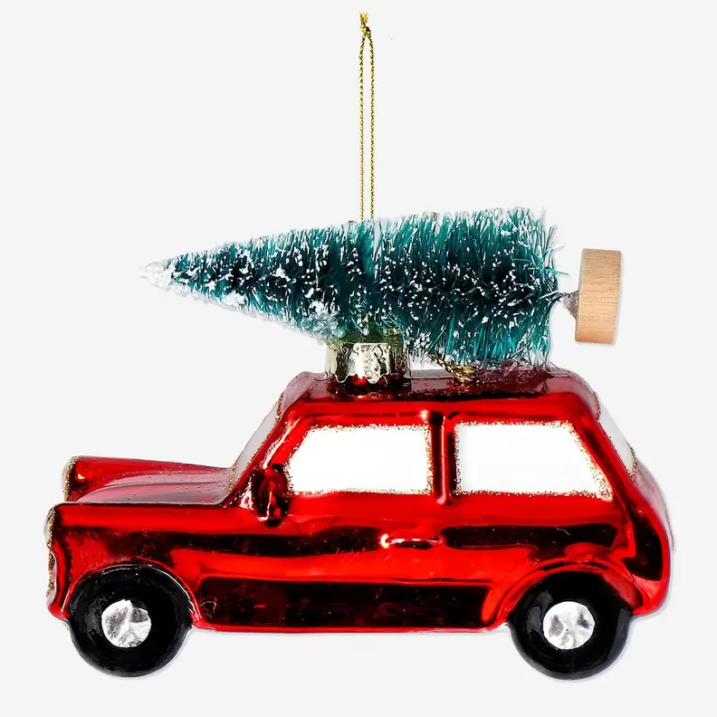 Aanbieding van Kerstbal - Auto met Kerstdag boom voor 3€ bij Flying Tiger