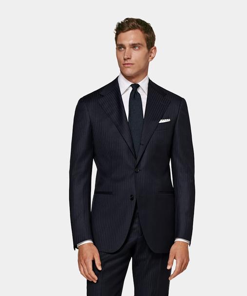Aanbieding van Navy Striped Roma Suit voor 599€ bij Suitsupply