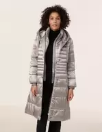 Aanbieding van Lange gewatteerde mantel met inzet voor 309€ bij Gerry Weber