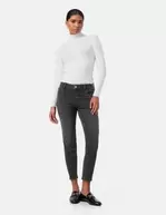 Aanbieding van 7/8-jeans met decoratieve studs slim fit voor 99,99€ bij Gerry Weber