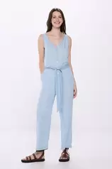 Aanbieding van Tencel strappy jumpsuit voor 34,99€ bij Springfield