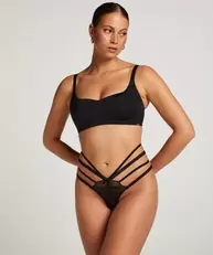 Aanbieding van String Lorraine voor 8,99€ bij Hunkemoller