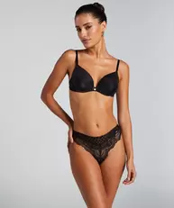 Aanbieding van Brazilian Tonia voor 8,99€ bij Hunkemoller