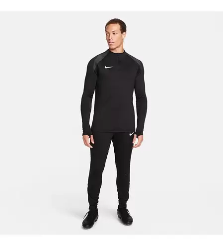 Aanbieding van Nike Men Strike Dri-Fit Voetbalbroek voor 59,99€ bij Sport 2000