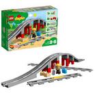 Aanbieding van LEGO DUPLO treinbrug en rails 10872 voor 18,74€ bij Intertoys