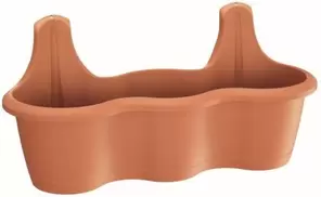 Aanbieding van Intratuin plantenbak Triple terracotta 51,9 x 20 x 24 cm voor 9,99€ bij Intratuin