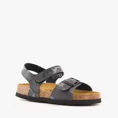 Aanbieding van Jongens bio sandalen met haaien voor 15€ bij Scapino