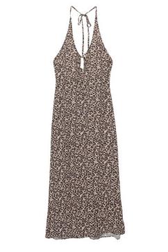 Aanbieding van Lange jurk met panterprint voor 35,99€ bij Pull & Bear