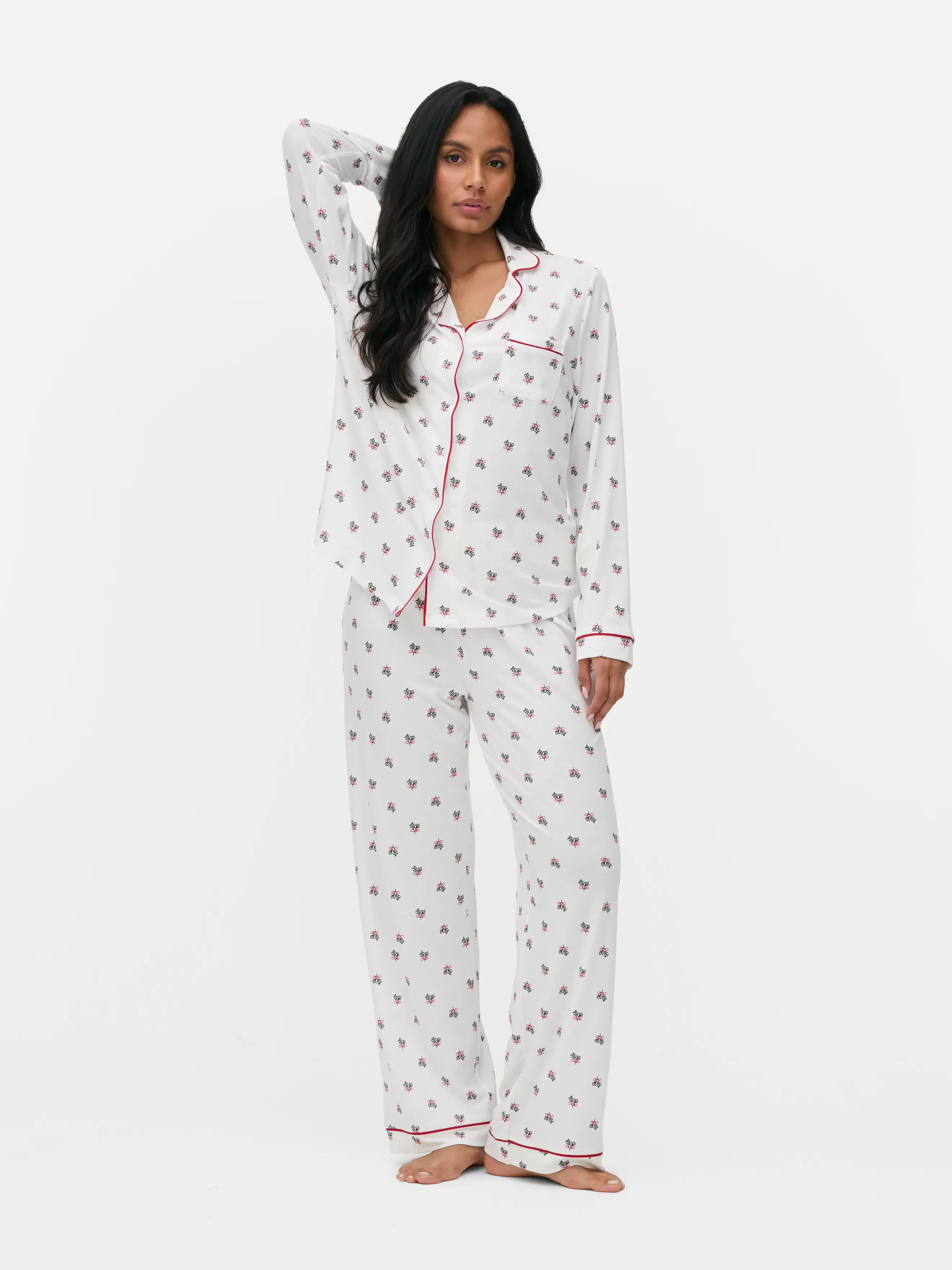 Aanbieding van Feestelijke flanellen boyfriend-pyjamaset voor 17€ bij Primark