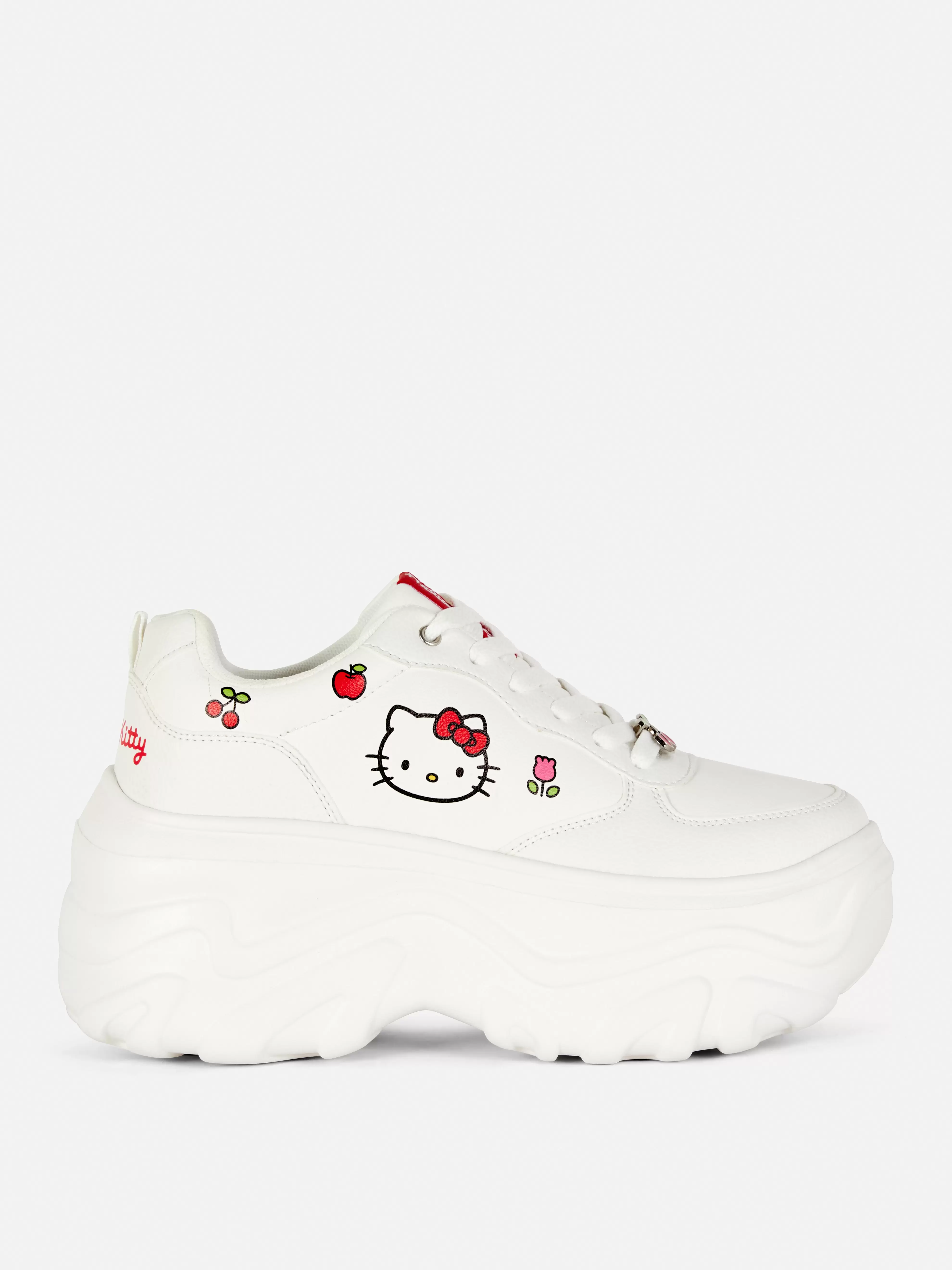 Aanbieding van Extreem robuuste sneakers Hello Kitty voor 24€ bij Primark