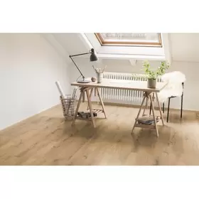 Aanbieding van DecoMode laminaat Lions Nancy 4-zijdige V-groef 8mm 1,995m² voor 11,99€ bij Praxis