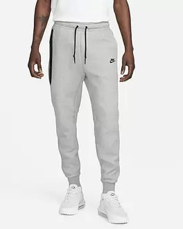 Aanbieding van Nike Sportswear Tech Fleece voor 69,99€ bij Nike