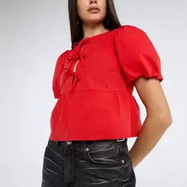 Aanbieding van Blouse with puffy sleeves voor 9,99€ bij New Yorker