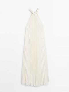 Aanbieding van Geplooide jurk met halternek voor 149€ bij Massimo Dutti