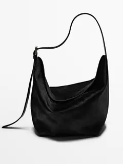 Aanbieding van Verstelbare leren tas voor 349€ bij Massimo Dutti